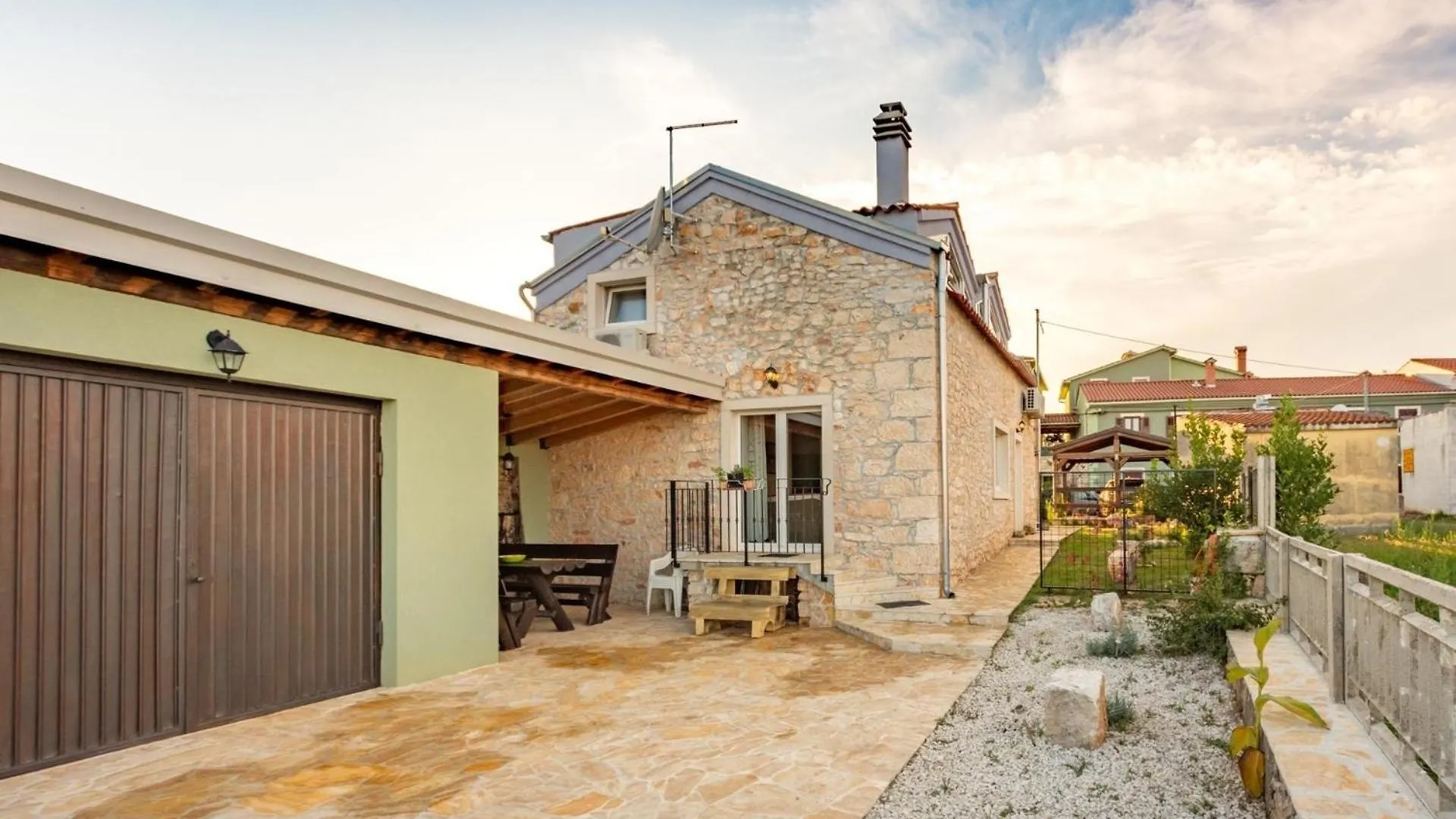 Holiday home Ferienhaus Mit Privatpool Fuer 6 Personen Ca 140 Qm In Marcana, Istrien Suedkueste Von Istrien Croatia