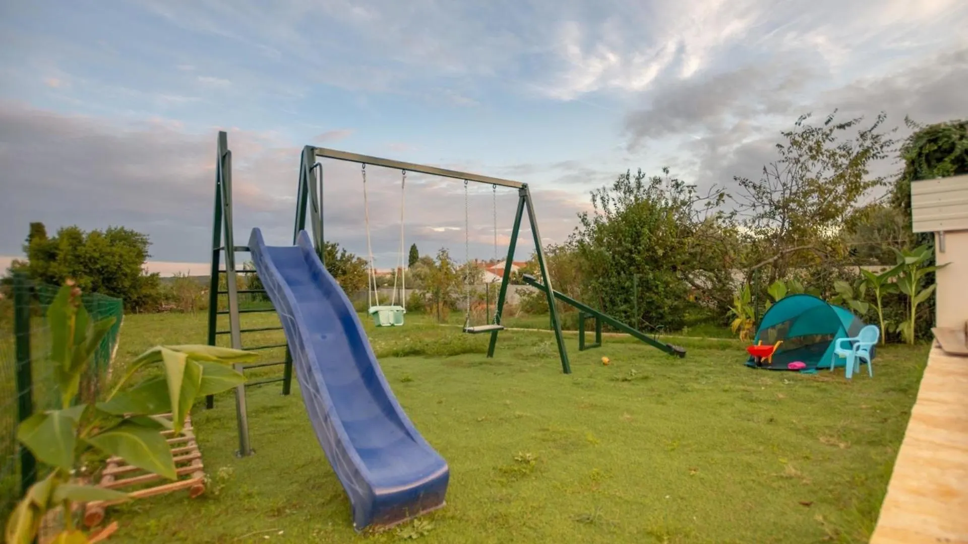 Ferienhaus Mit Privatpool Fuer 6 Personen Ca 140 Qm In Marcana, Istrien Suedkueste Von Istrien